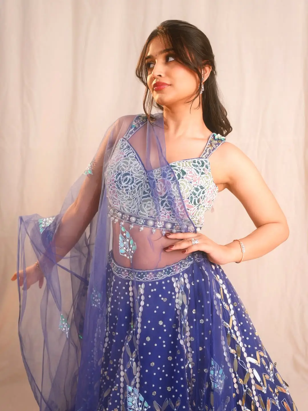 Varsha DSouza Latest Cute Photos
