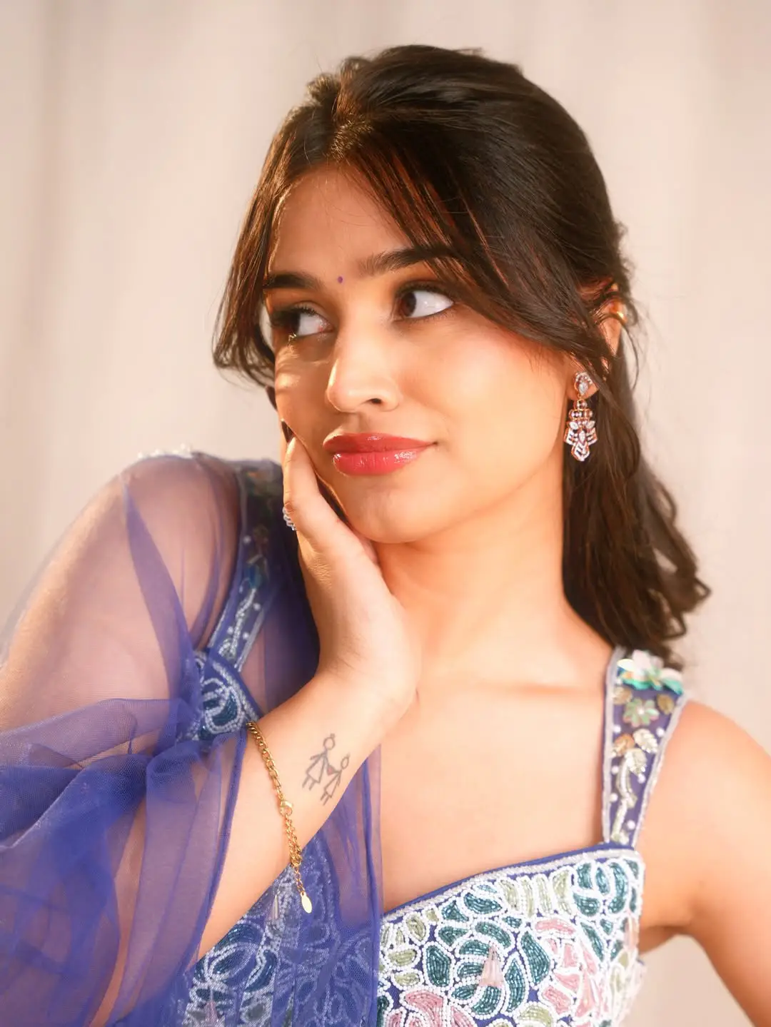 Varsha DSouza Latest Cute Photos