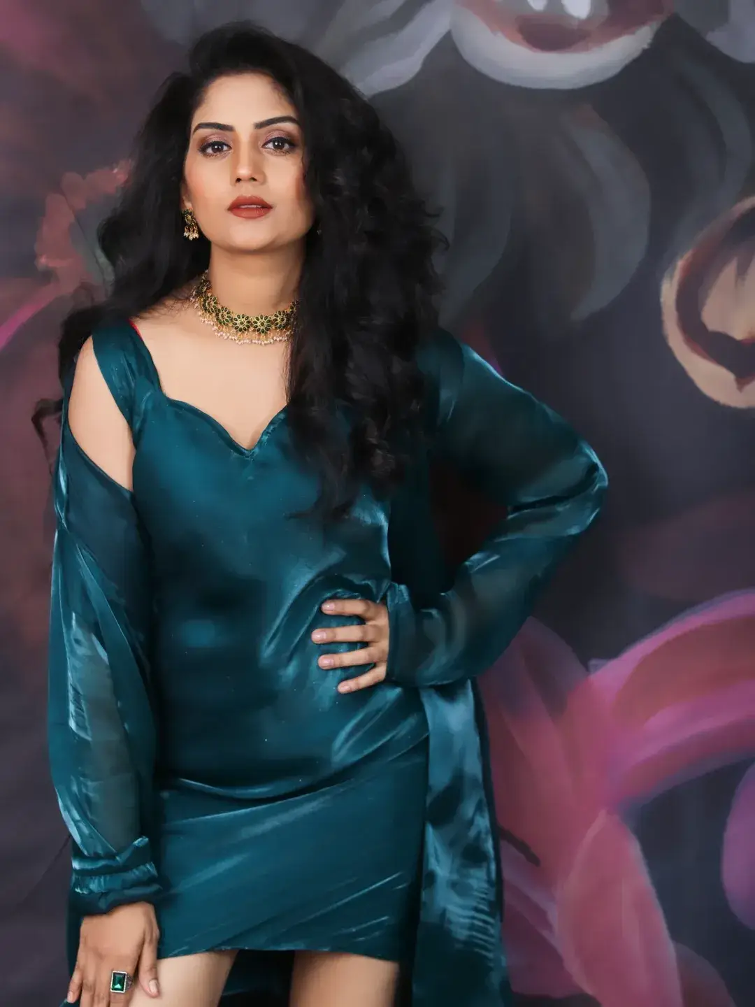 karuna bhushan latest hot photos viral on social media