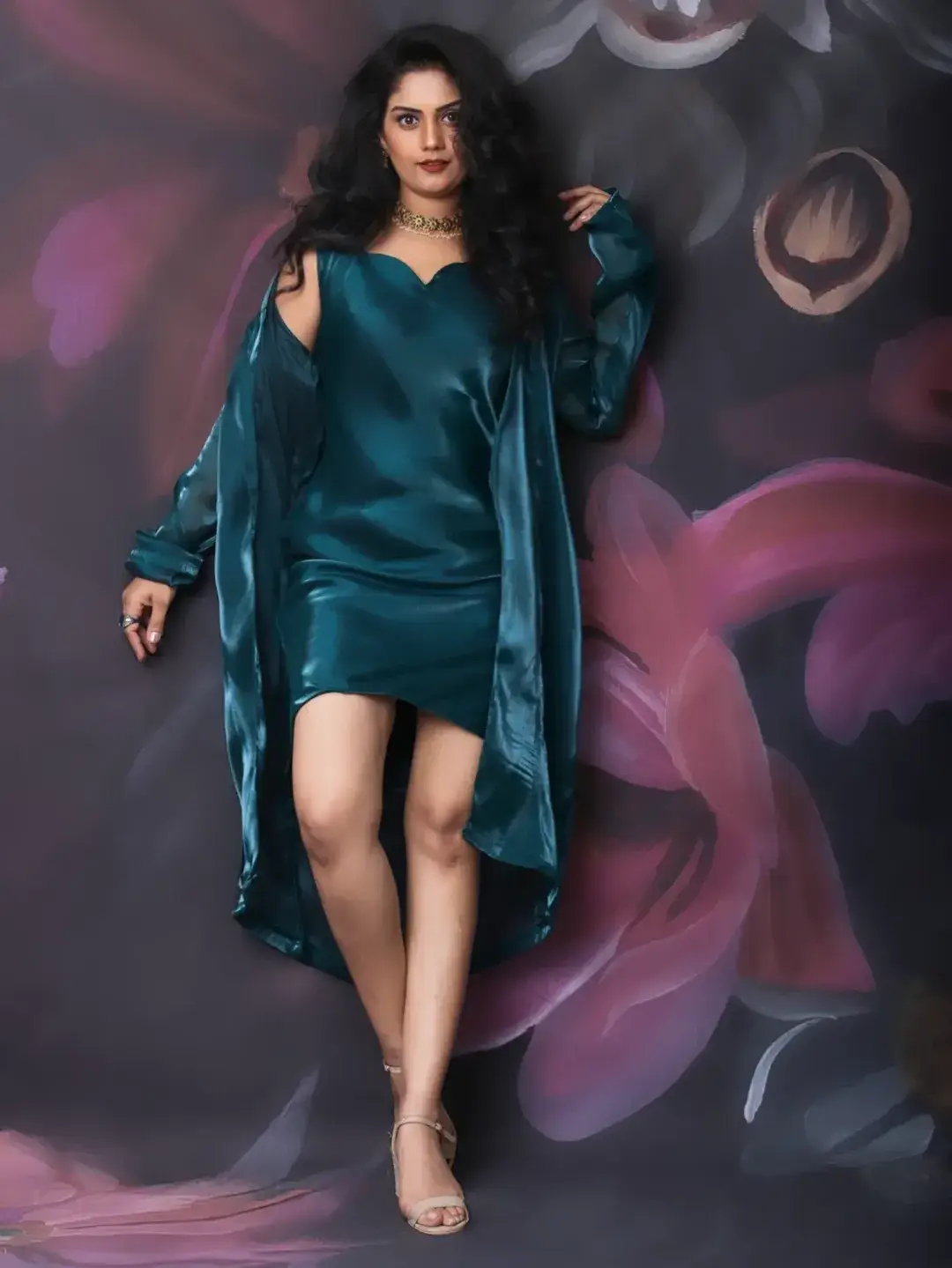karuna bhushan latest hot photos viral on social media