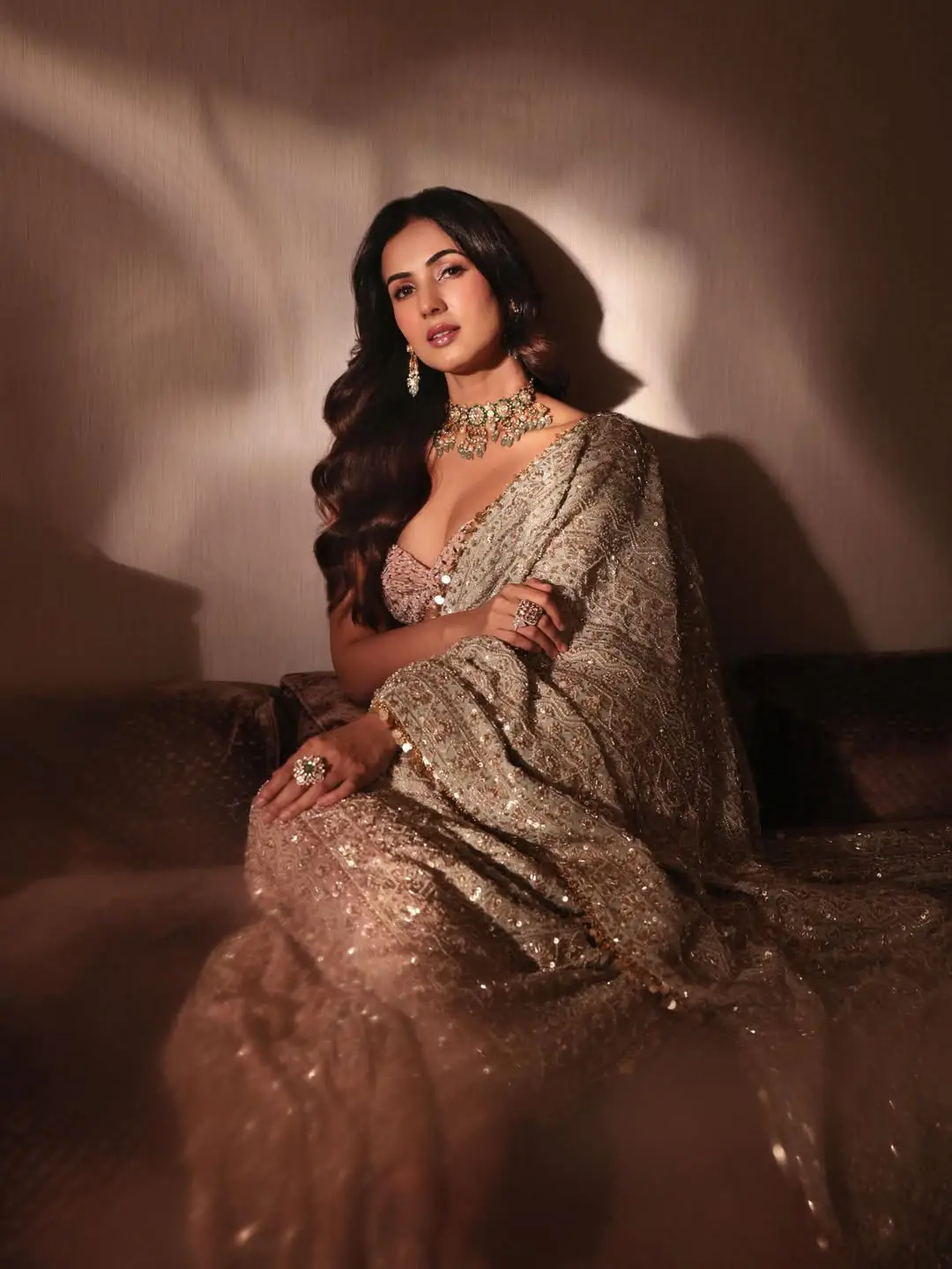 sonal chauhan latest hot photos