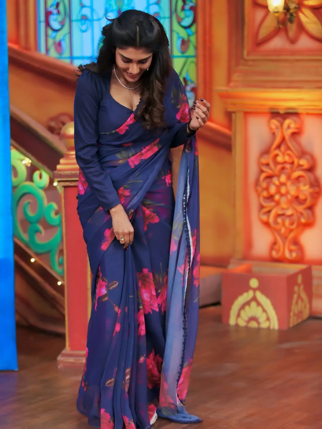 supritha latest hot photos in saree