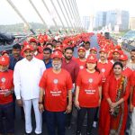 హెచ్ఐవీపై అపోహలు వద్దు.. అవగాహనే ఆయుధం: కేబుల్ బ్రిడ్జిపై మానవ హారంలో మంత్రి దామోదర రాజనర్సింహ!