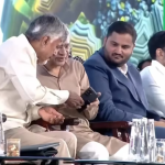 విశాఖలో గూగుల్ ఏఐ డేటా సెంటర్ శంకుస్థాపన.. చంద్రబాబు ఫోన్‌పై ఆస‌క్తి చూపిన కేంద్ర‌మంత్రి