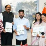పర్యావరణ హిత గృహాలే లక్ష్యం: ‘IGBC గ్రీన్ ప్రాపర్టీ షో 2026’ బ్రోచర్ను ఆవిష్కరించిన సీఎం రేవంత్ రెడ్డి!