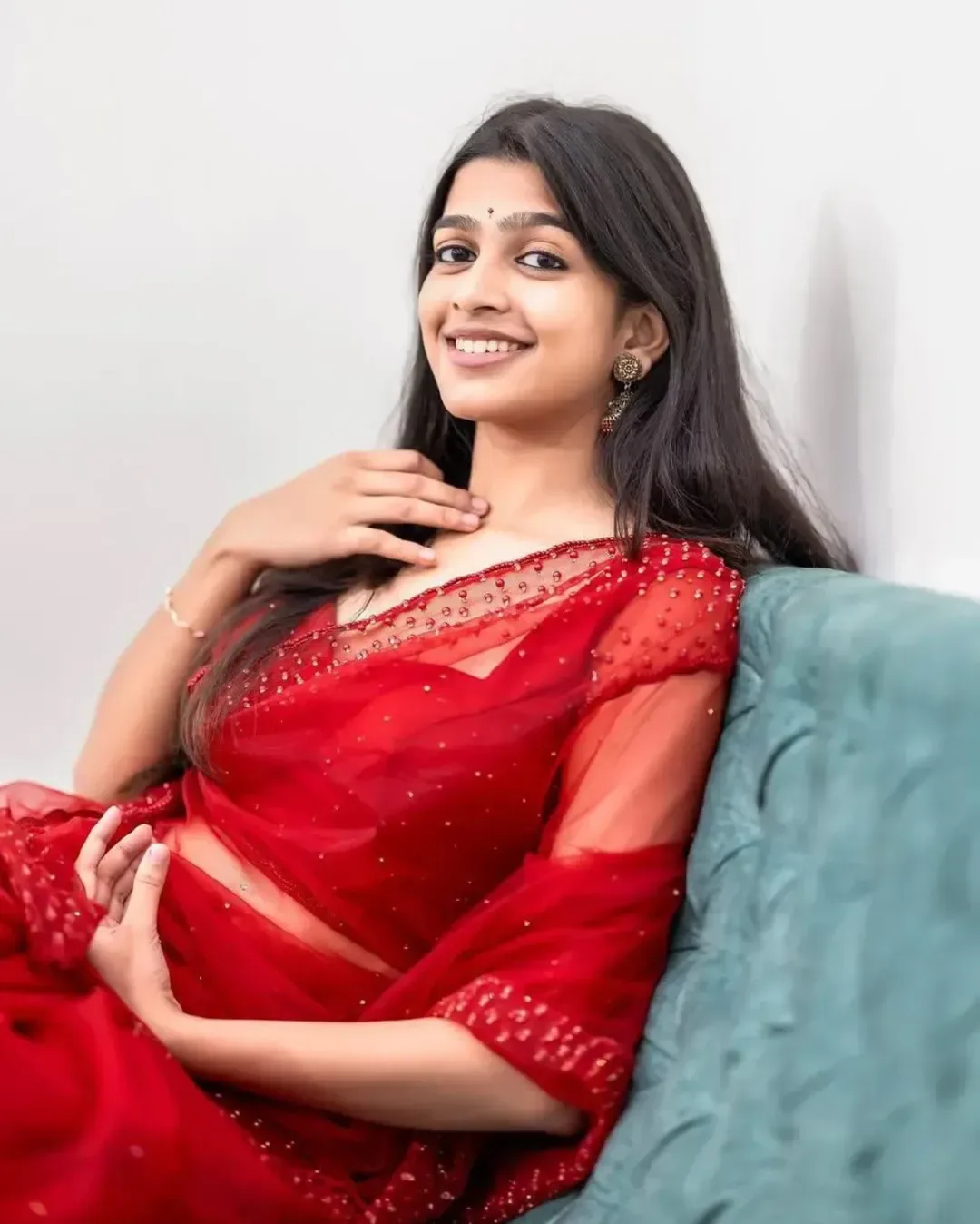 Mad movie heroine Ananthika latest photos