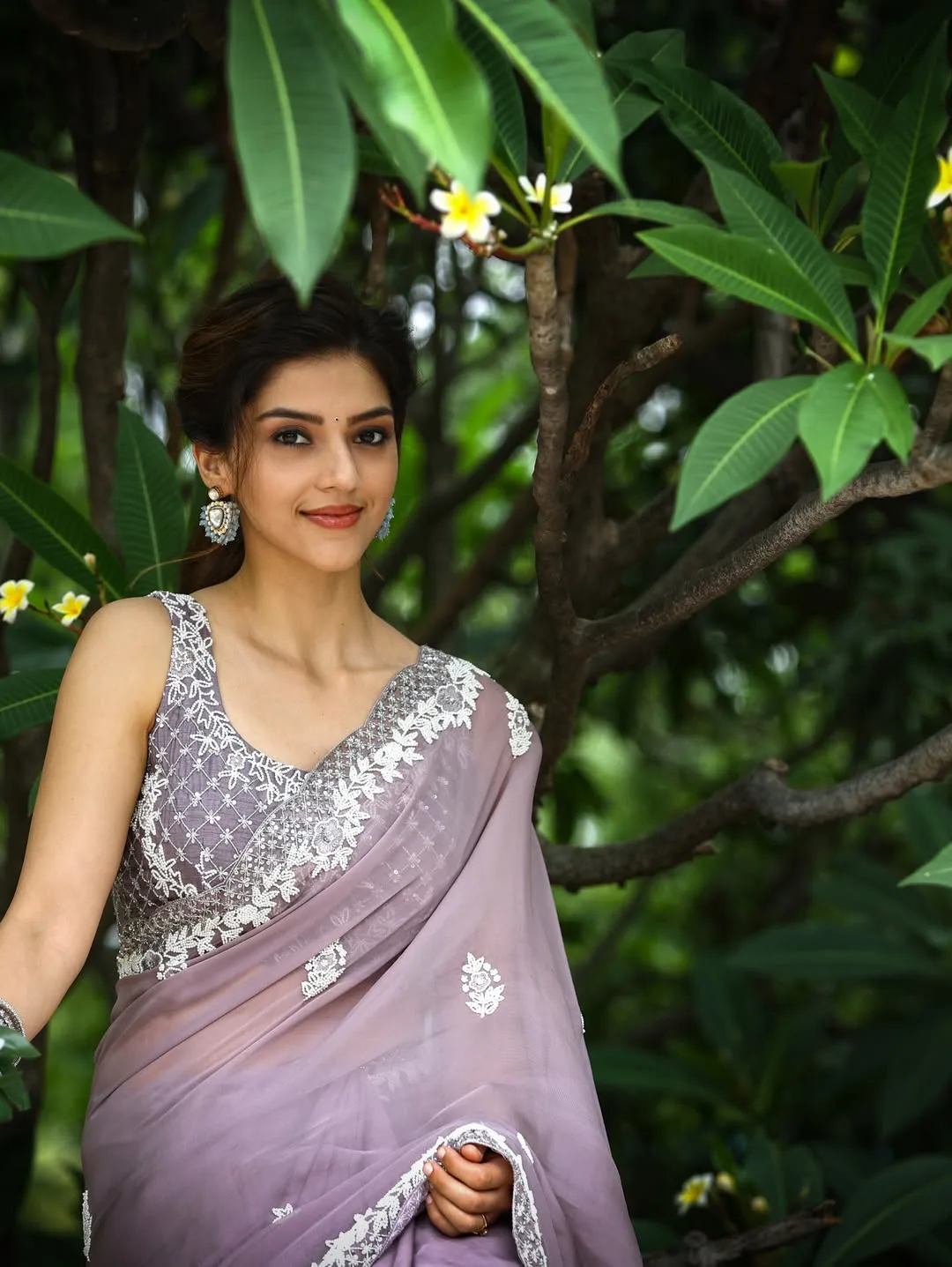 Mehreen Pirzada Latest Photos in saree