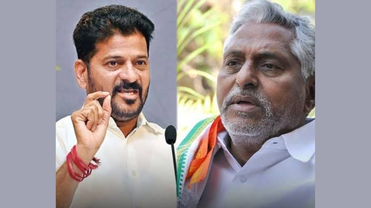 ముఖ్యమంత్రి రేవంత్ రెడ్డి జగిత్యాల కాంగ్రెస్ నేతలతో సమావేశమవుతున్న దృశ్యం