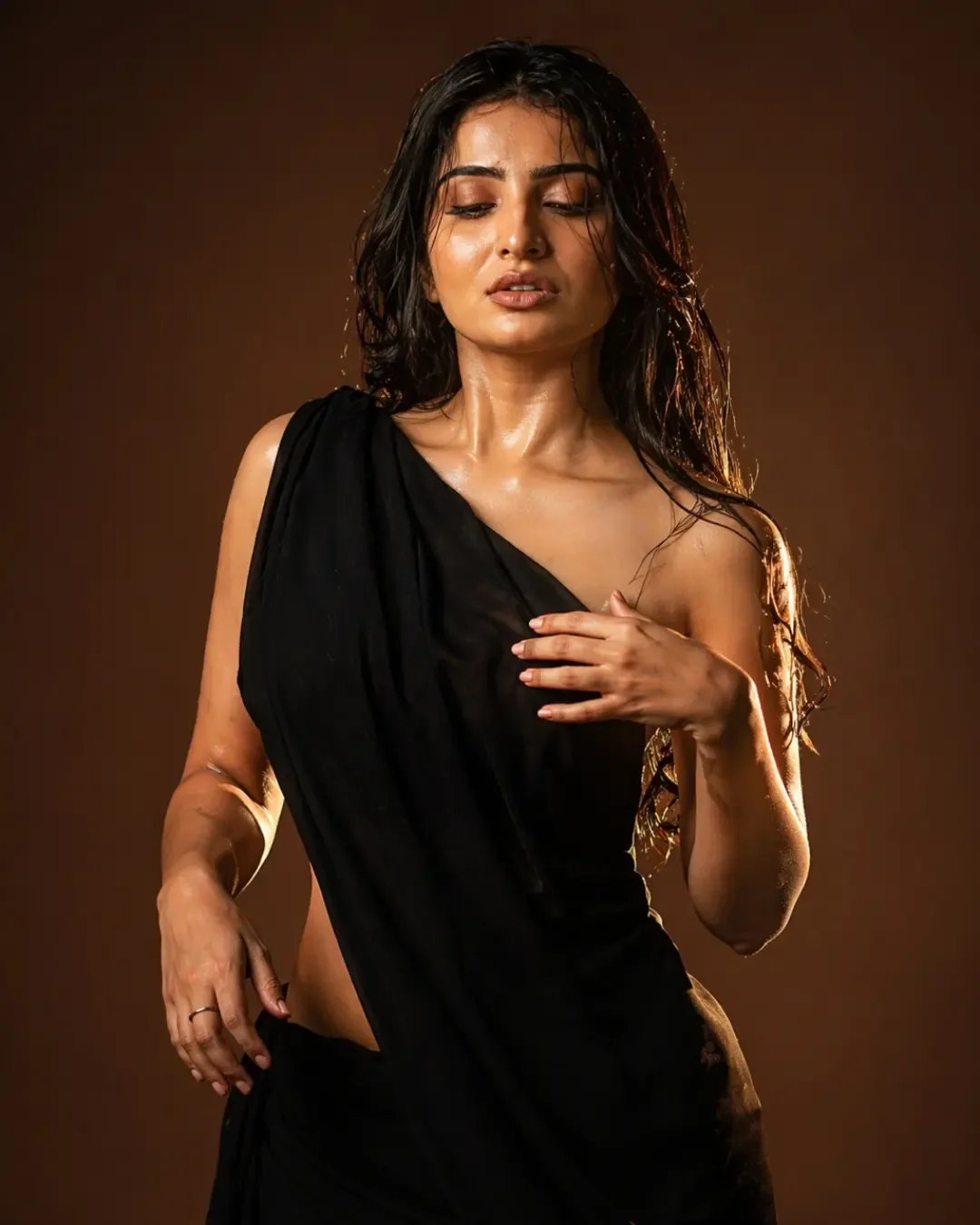 ananya nagalla sizzling look in black saree