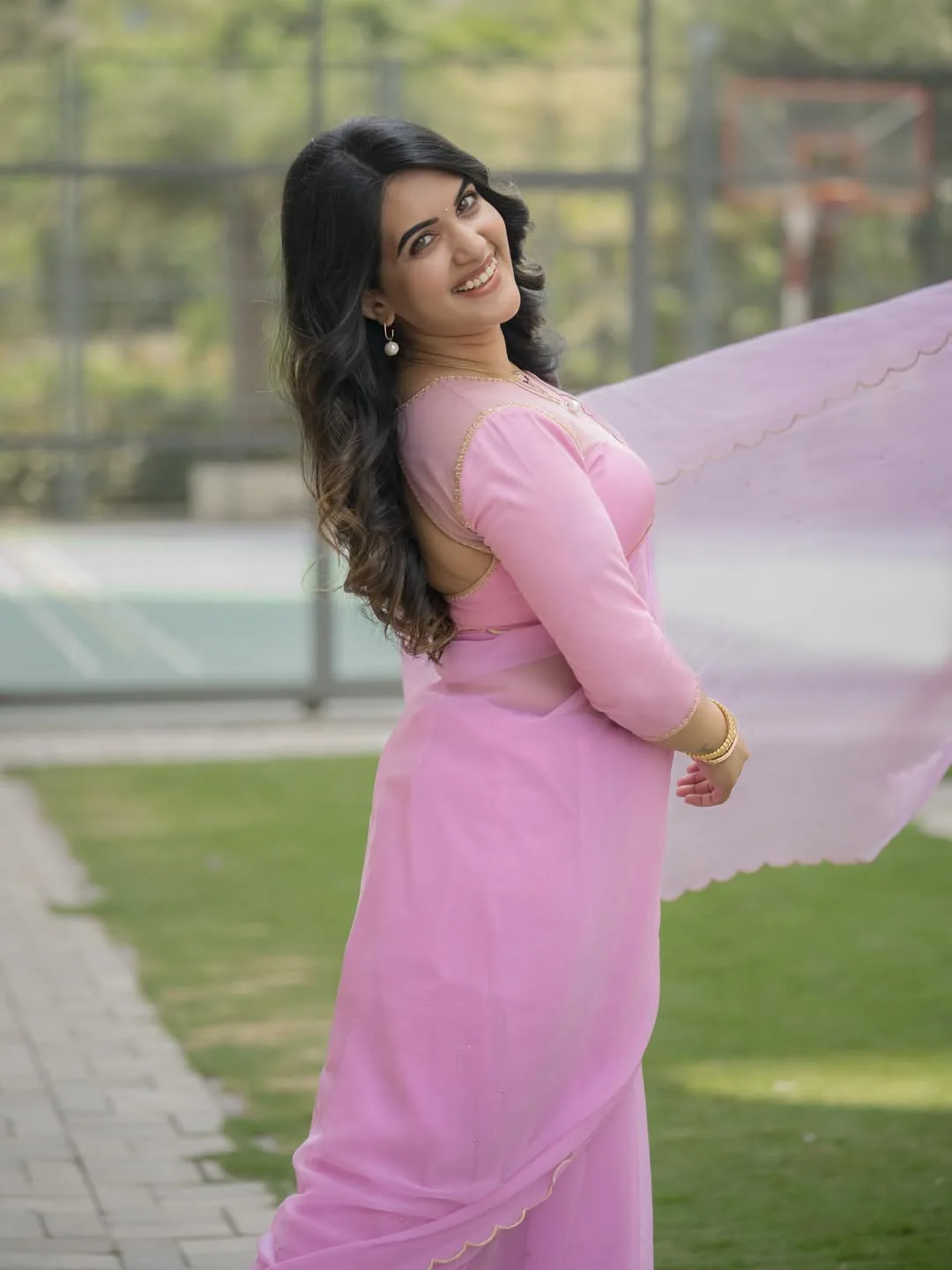 anchor sravanthi chokkarapu latest photo gallery