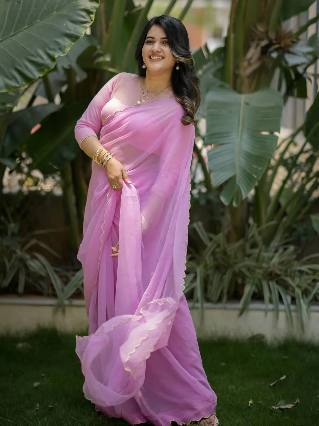 anchor sravanthi chokkarapu latest photo gallery