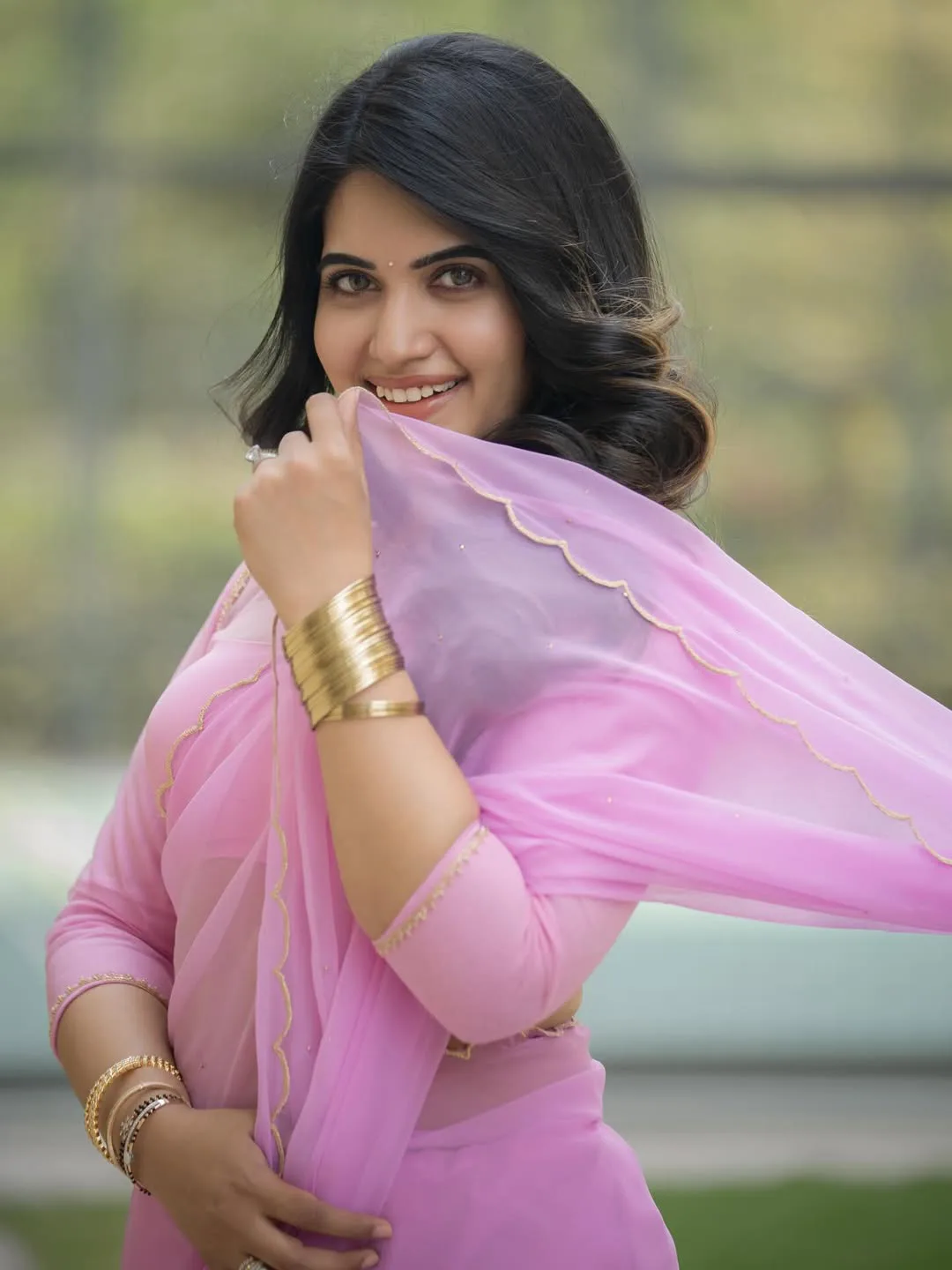 anchor sravanthi chokkarapu latest photo gallery