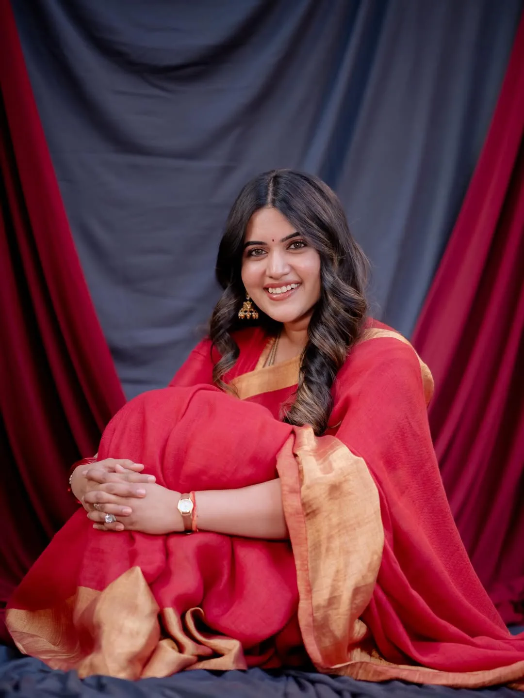 anchor sravanthi chokkarapu latest photos
