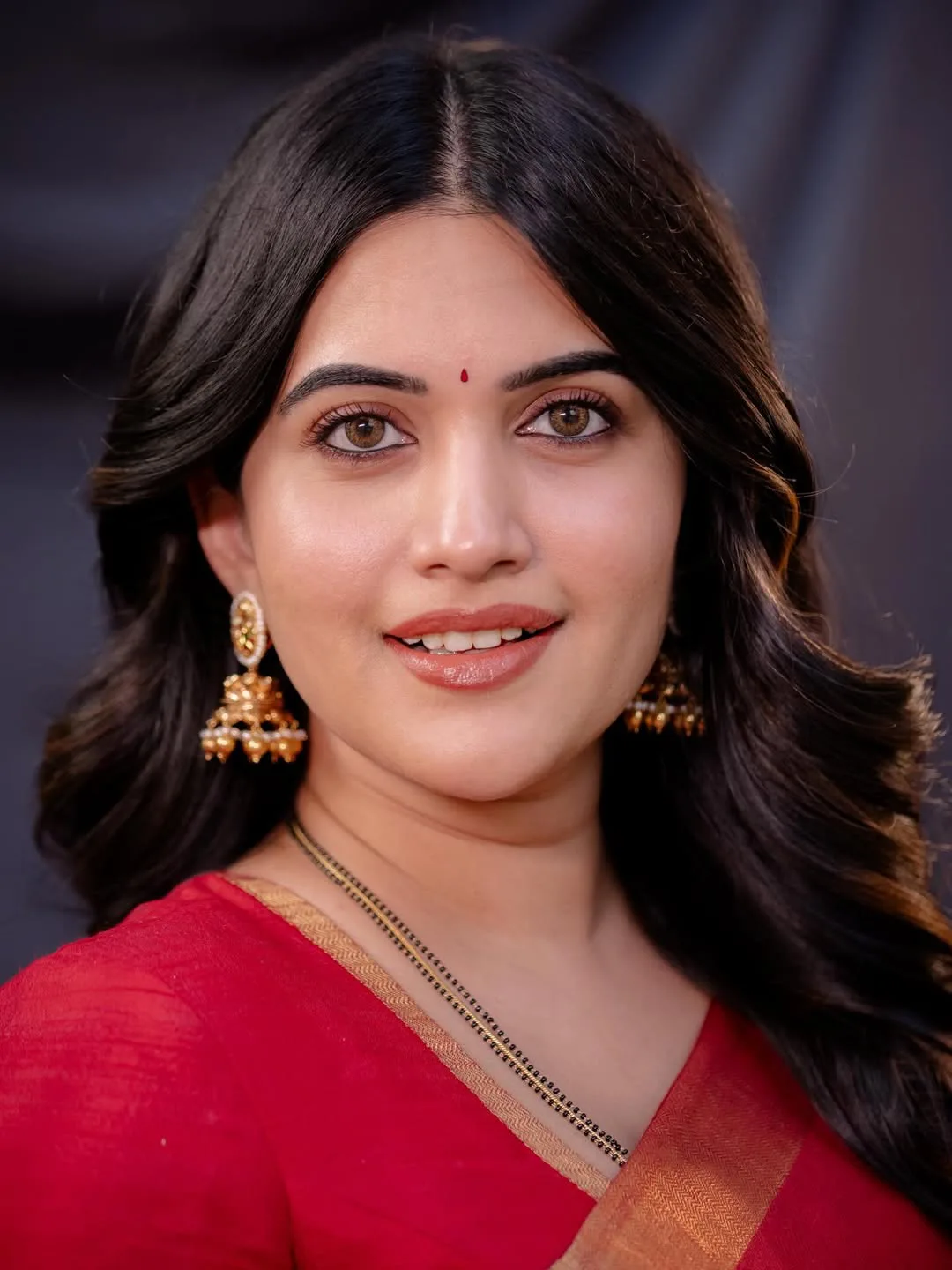 anchor sravanthi chokkarapu latest photos