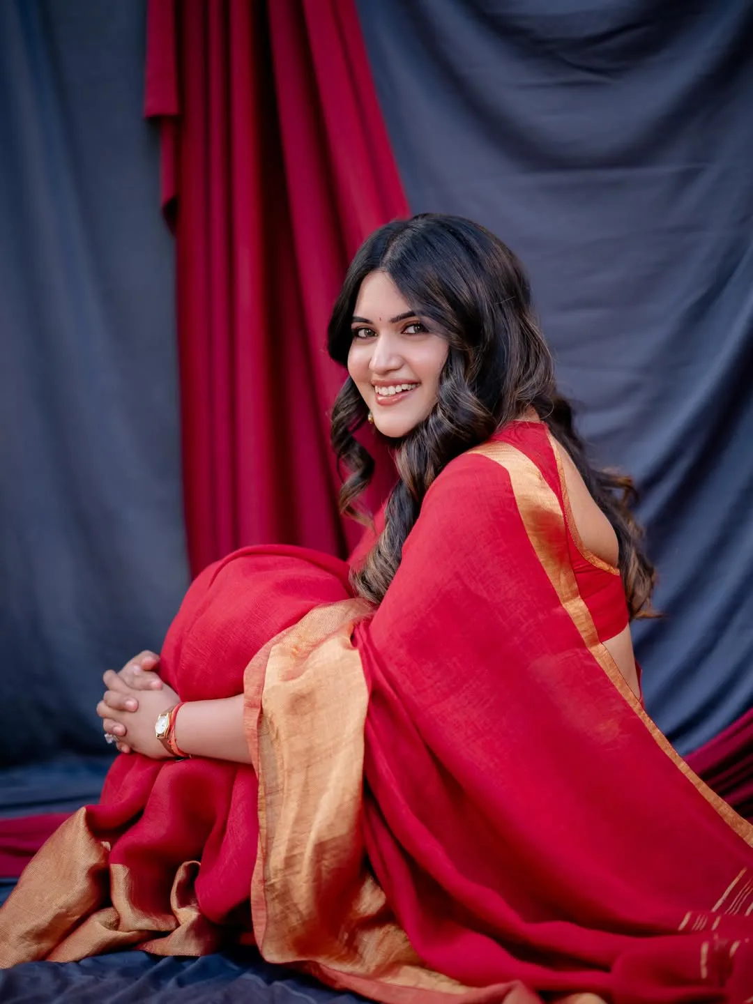 anchor sravanthi chokkarapu latest photos
