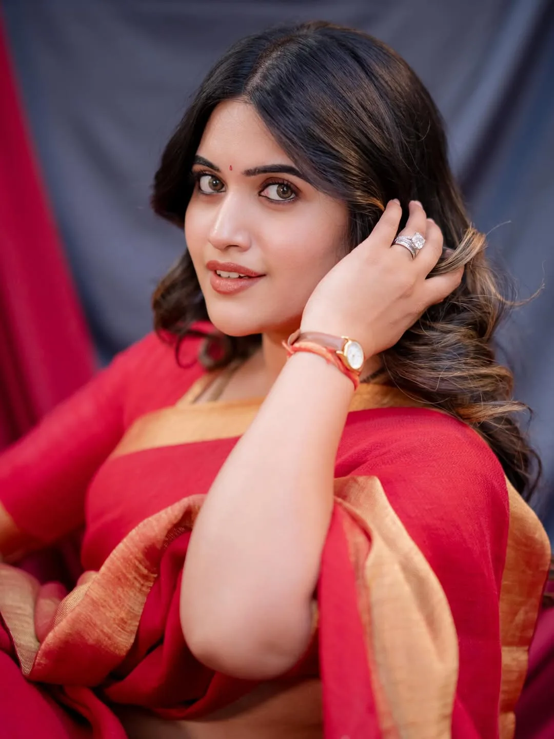 anchor sravanthi chokkarapu latest photos