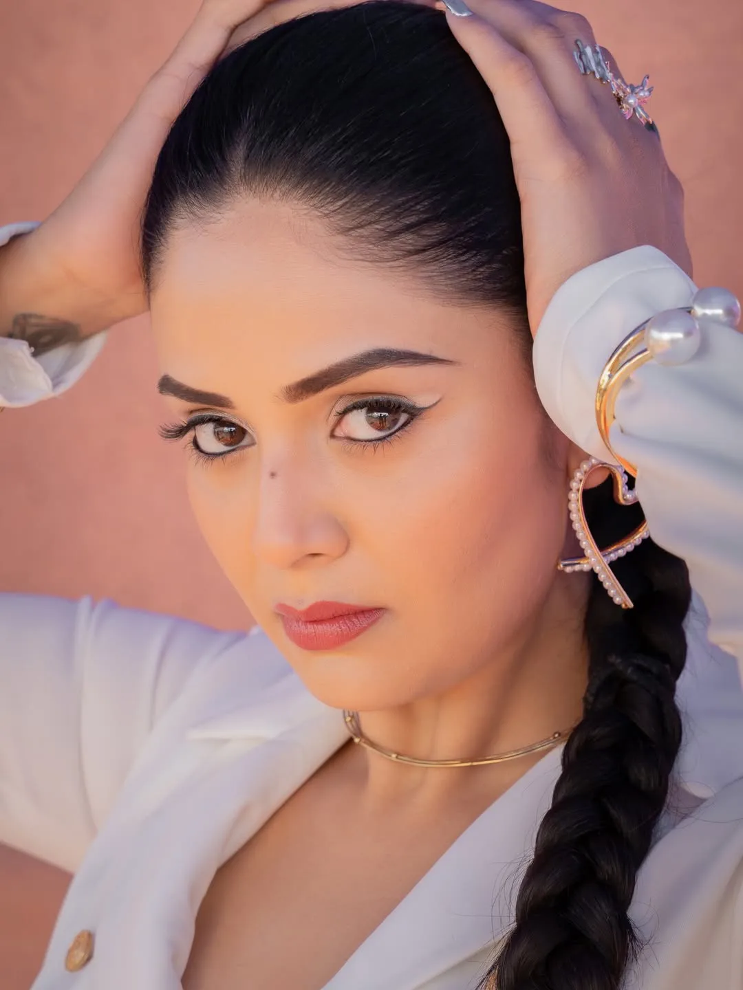 anchor sreemukhi latest photos in white dress