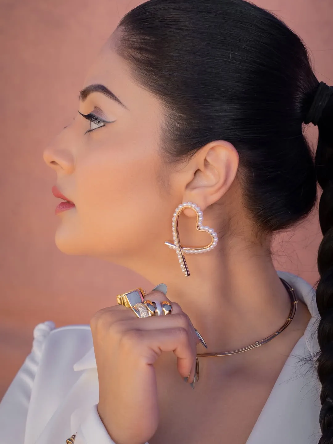 anchor sreemukhi latest photos in white dress
