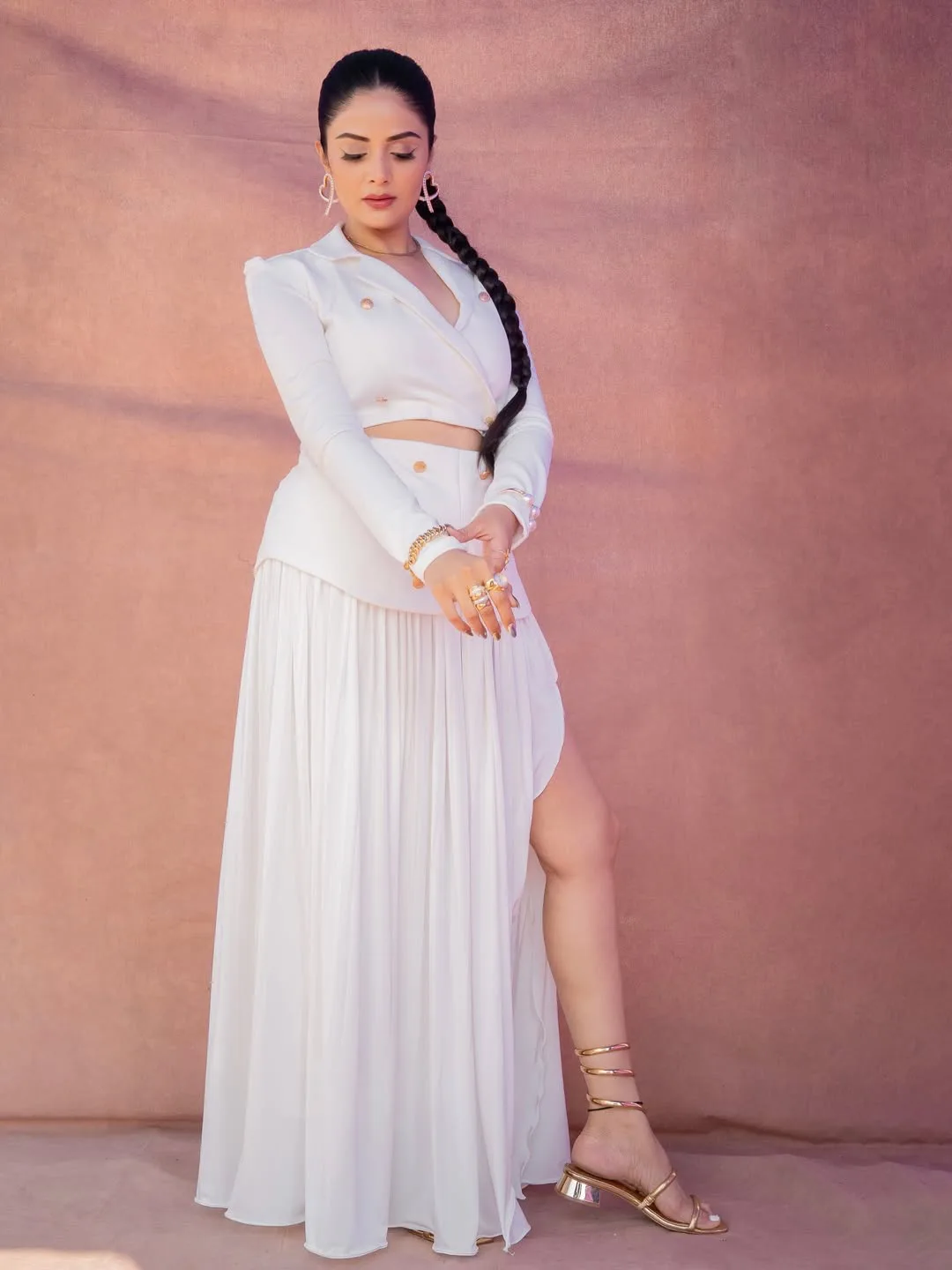 anchor sreemukhi latest photos in white dress