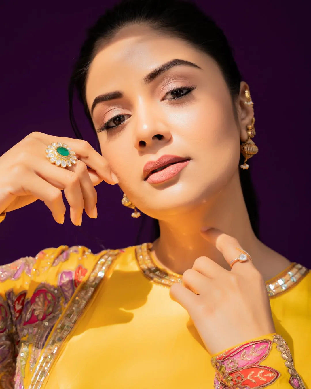 anchor srimukhi latest photos in yellow dress