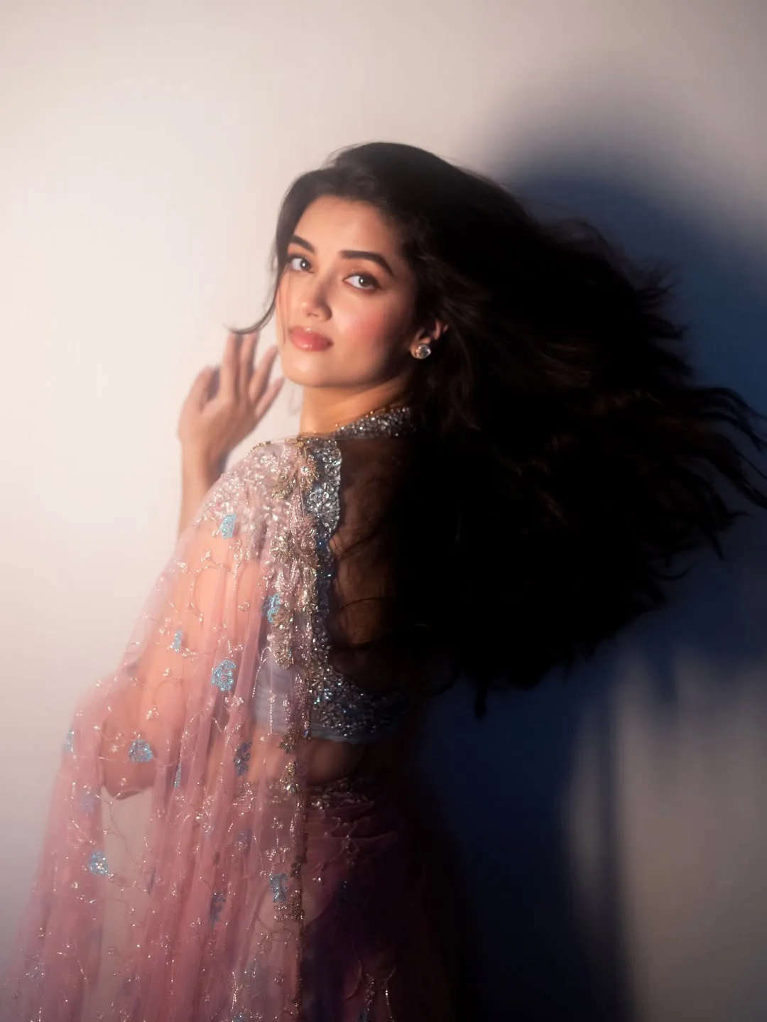 bhagyashri borse latest photos goes viral on social media