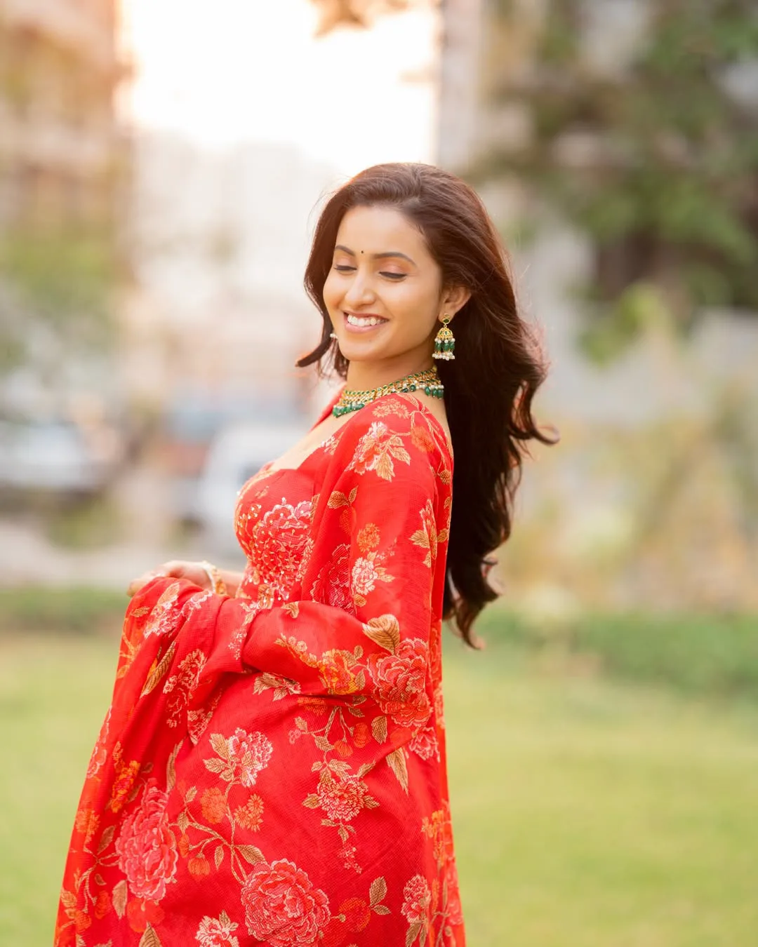 deepika pilli latest photos viral on social media
