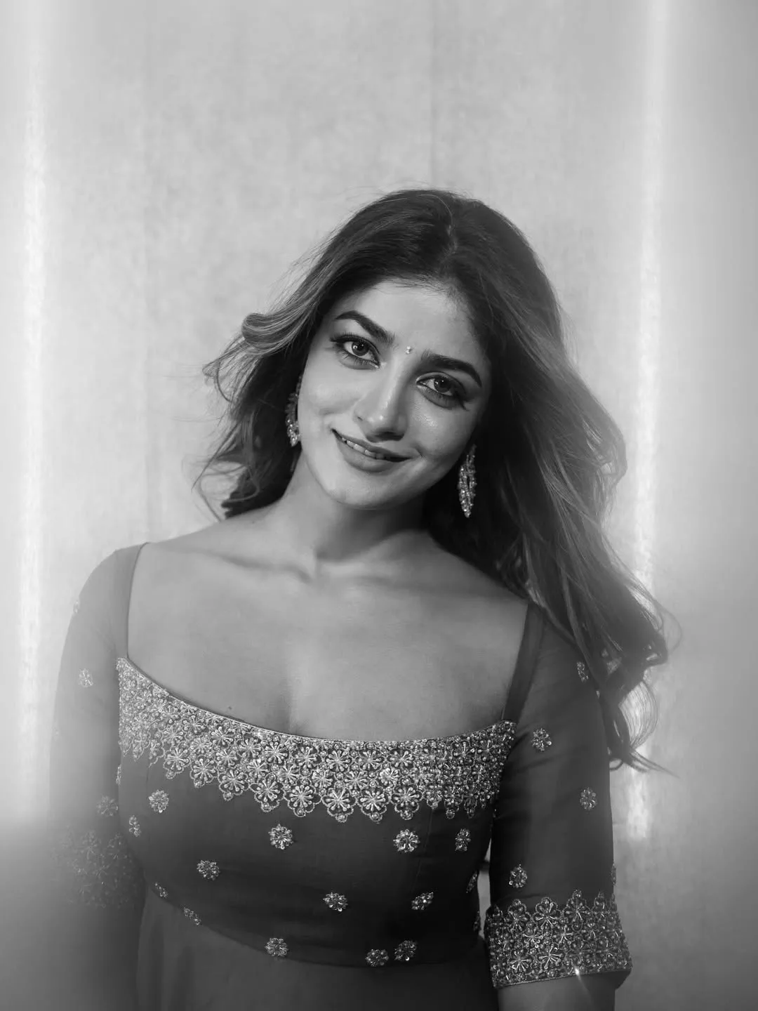 dimple hayathi latest photos