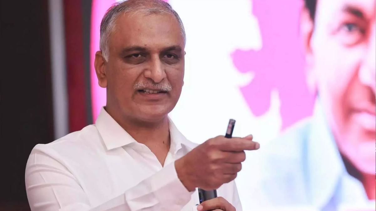 harish-rao-brs-leaders-phones-cctv-hacked