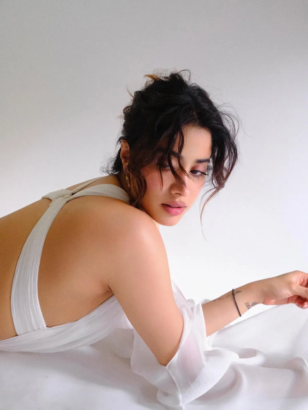 janhvi kapoor latest photo gallery