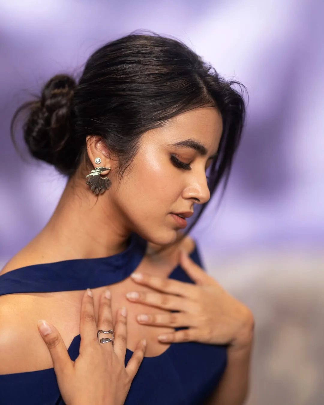 little hearts movie fame shivani nagaram latest photos