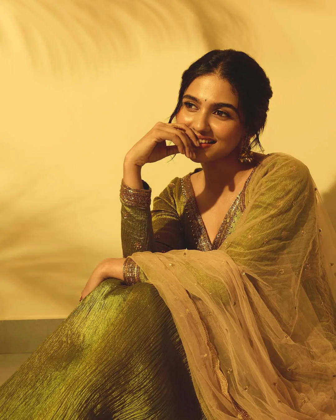 mamitha baiju stunning looks in green signal