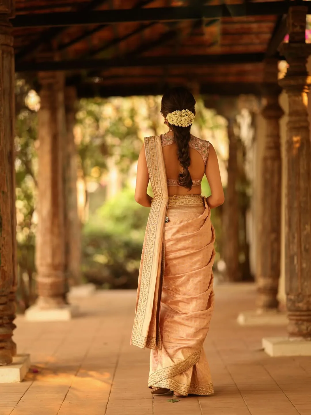 neha shetty latest photos viral on social media