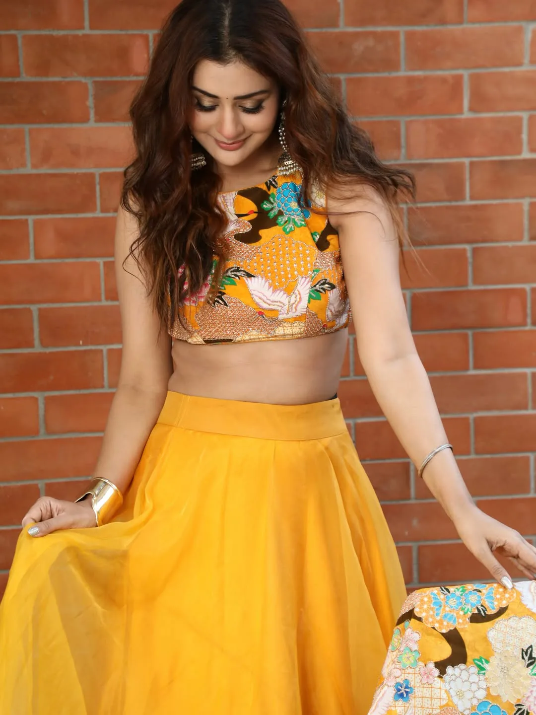pragya jaiswal latest cute photo shoot