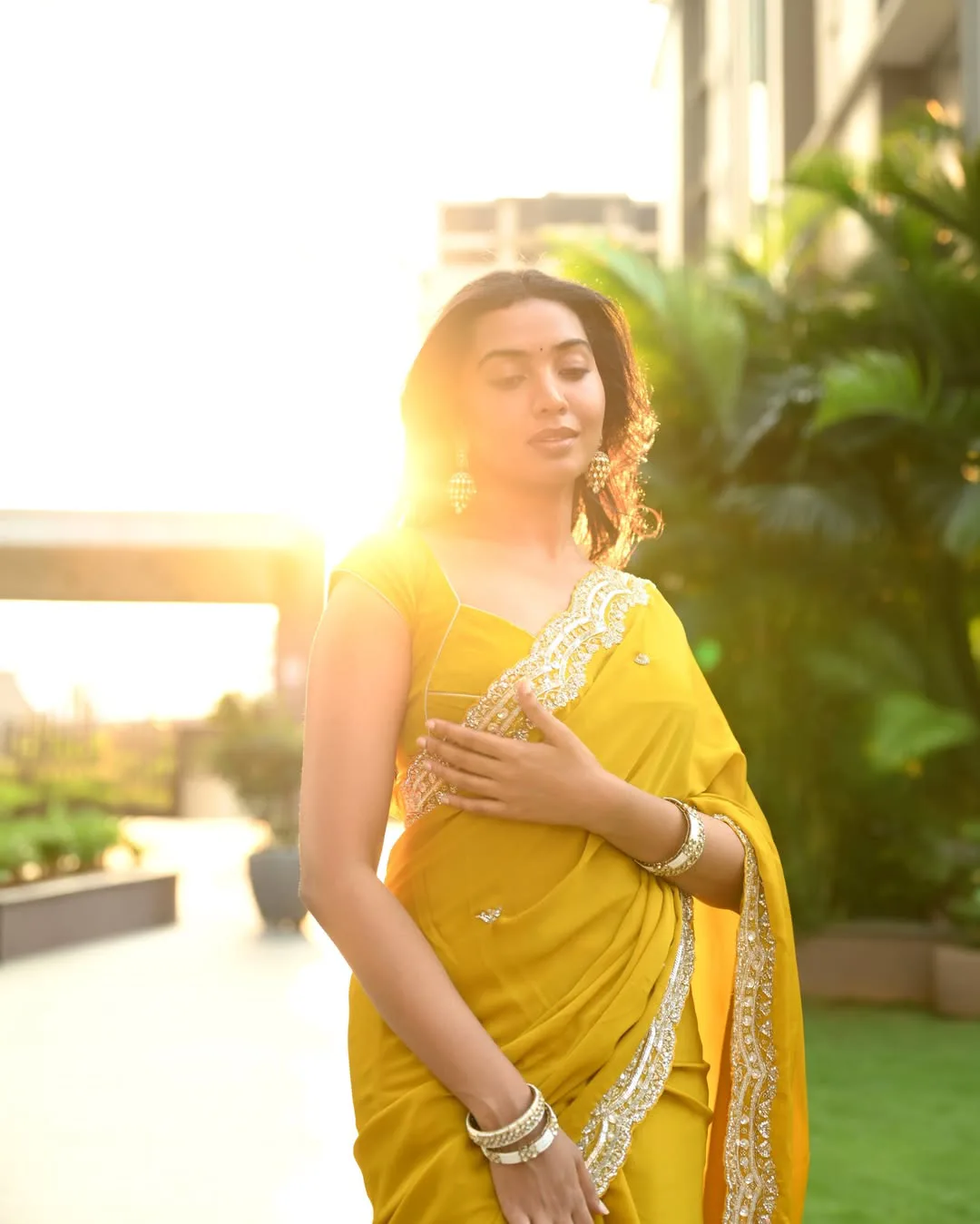 shivathmika latest photos goes viral on social media