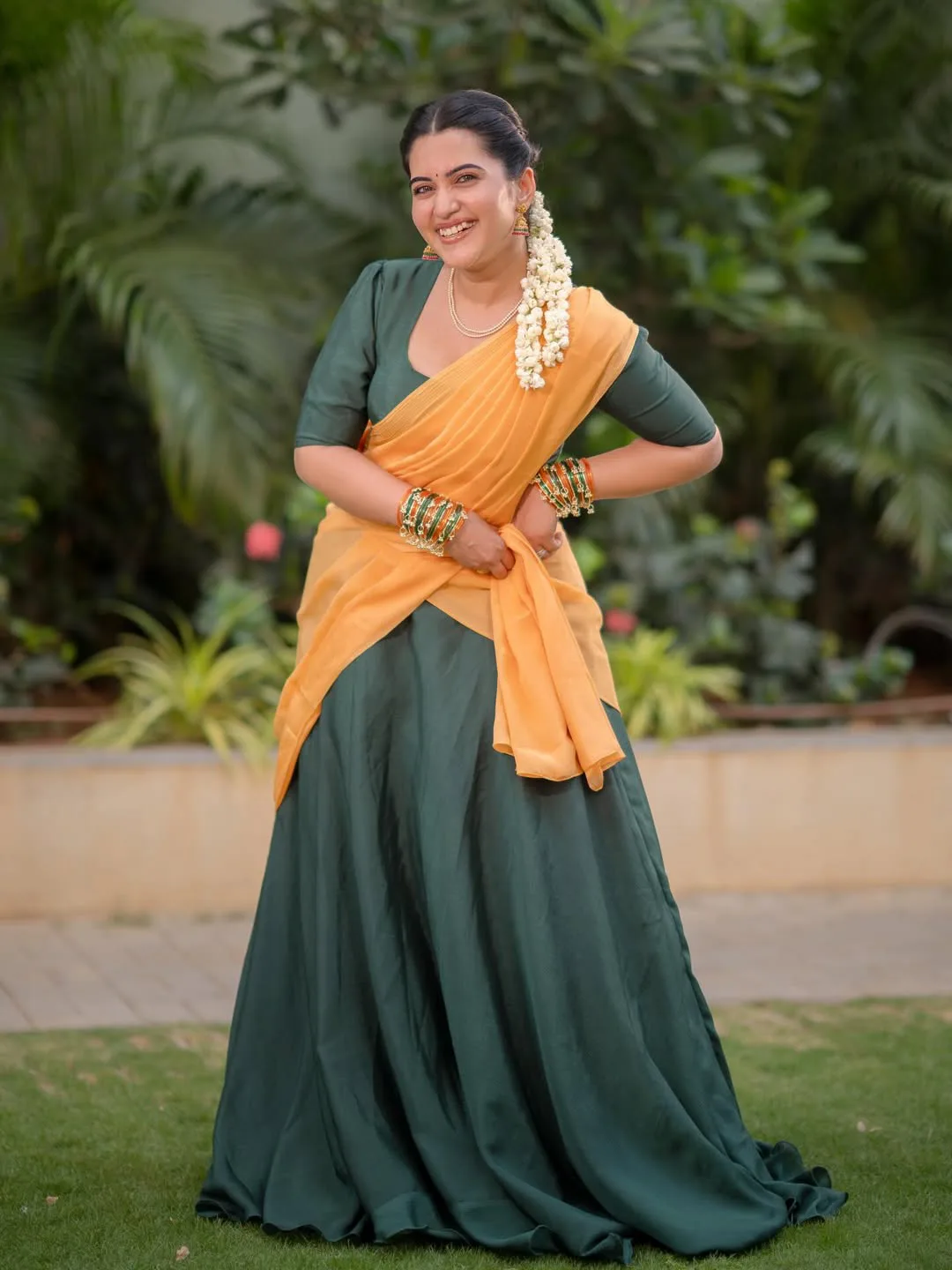 sravanthi chokarapu in langa voni photos