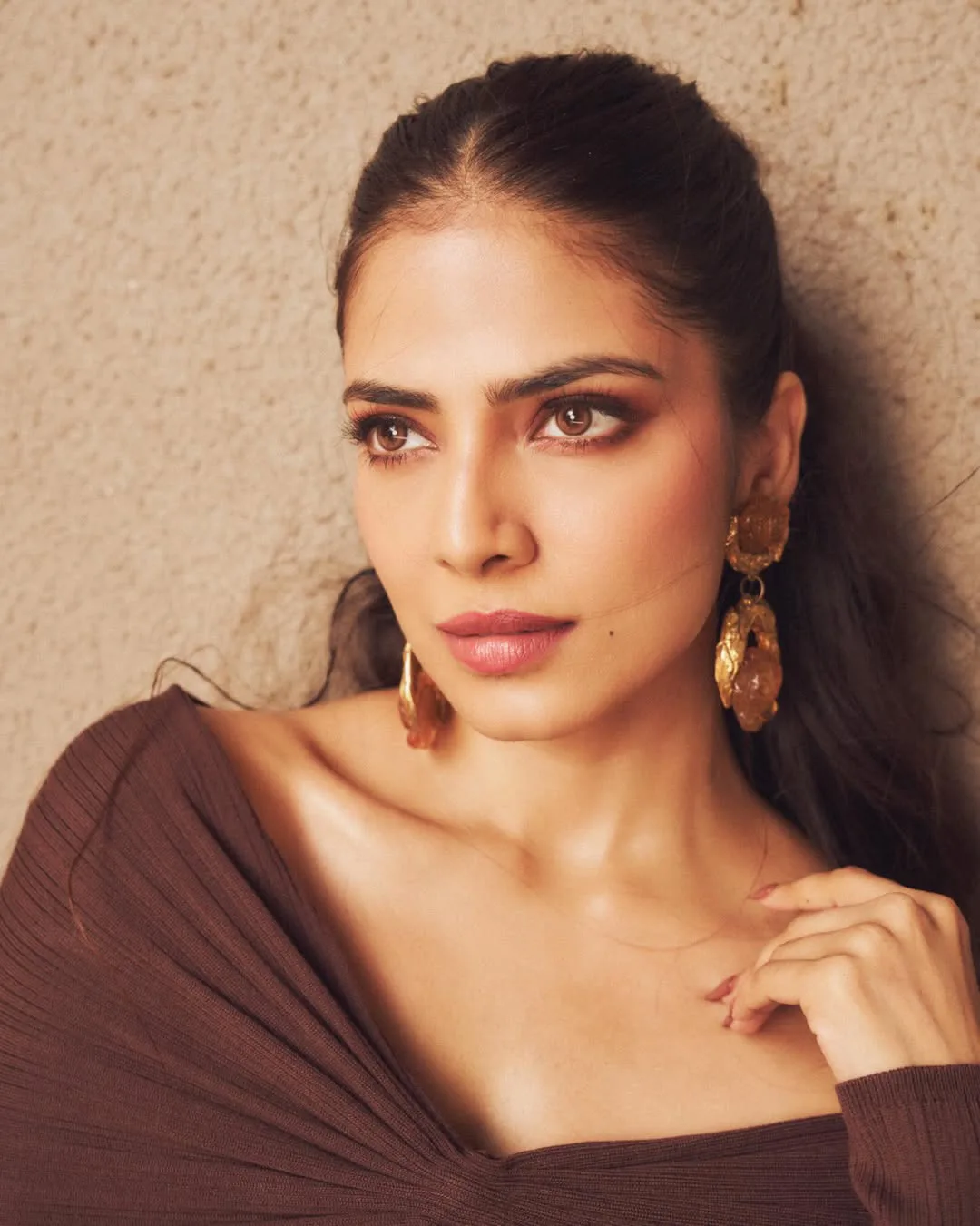 the raja saab beauty malavika mohanan latest photos