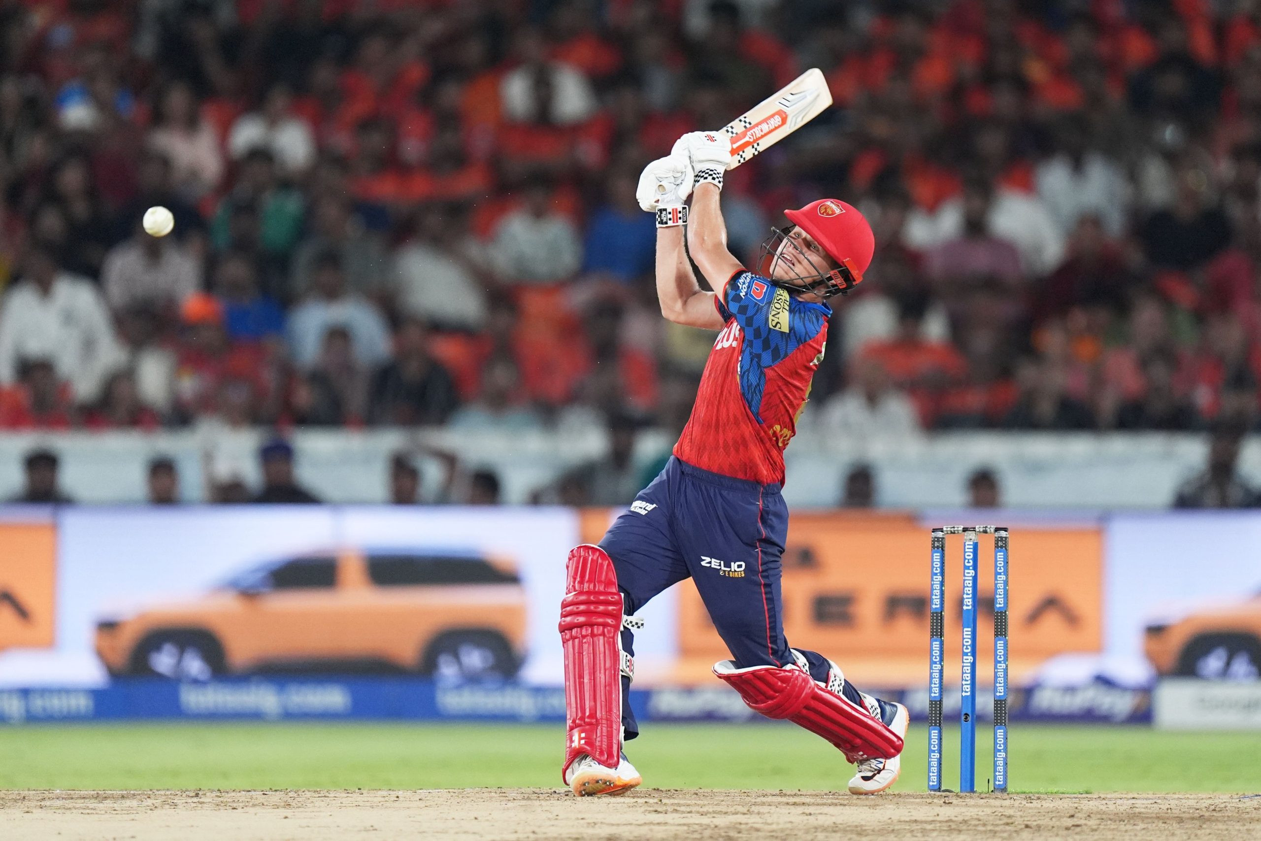 Cooper Connolly brings up his 3rd FIFTY of the season