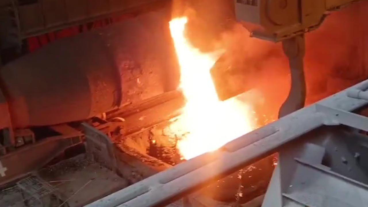Tragedy at Visakhapatnam Steel Plant: 8 Workers Burnt Alive in SMS-2 Industrial Accident, Several Injured