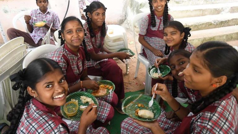 Telangana Govt School Breakfast Scheme Faces Delay, Hyderabad May Get First Rollout