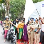ప్రొఫెషనల్ డ్రైవర్‌లుగా మహిళలు ముందుకు రావాలి.. ‘ఎస్‌త్రీ రైడ్’ ప్రారంభించిన డీజీపీ