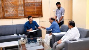 సంగారెడ్డి, జహీరాబాద్ సమస్యలపై కలెక్టర్‌తో బీఆర్ఎస్ ఎమ్మెల్యేల భేటీ