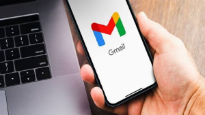 Gmail Live features