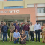 25 ఏళ్ల తర్వాత మళ్లీ కలిసిన ఫిజిక్స్ విద్యార్థులు