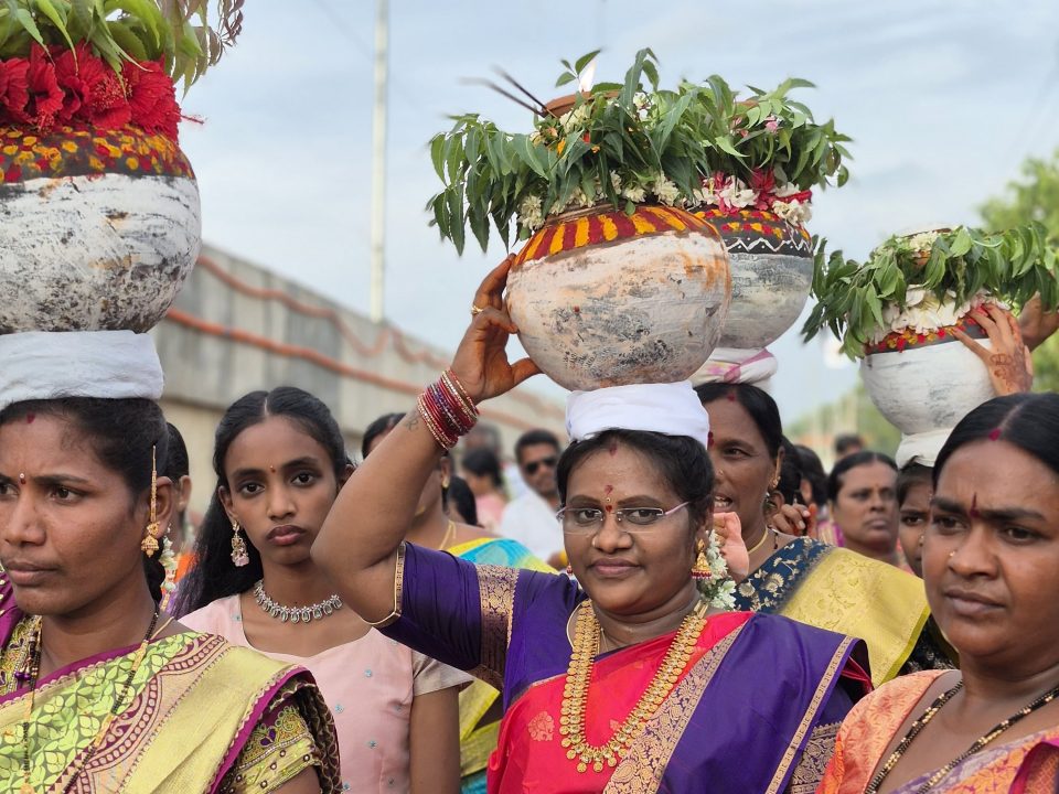 Mayor-Gumala-Mamatha-Srinivas-Bonalu Celebrations 
