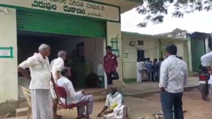 telangana-urea-shortage-farmers-urea-booking-app