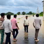 కాకినాడలో భారీ వర్షాలు.. ఉప్పొంగిన సుద్దగడ్డ వాగు, పంట పొలాల్లోకి వరద