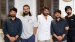 raviteja-irumudi-team-congratulated-by-chiranjeevi-ram-charan