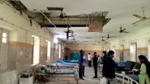 warangal-mgm-hospital-ceiling-collapse
