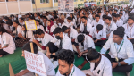 జగిత్యాల మెడికల్ కాలేజీ విద్యార్థుల నిరసన